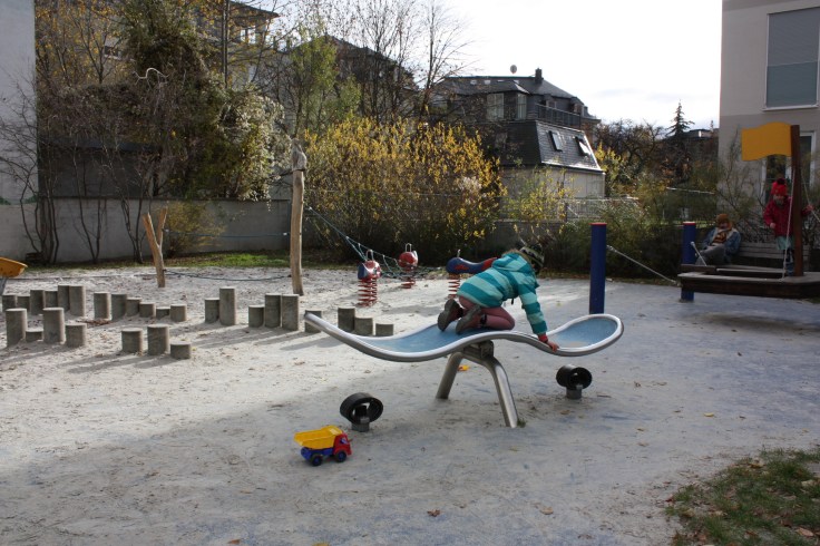 spielplatz reisewitzer straße Wippe