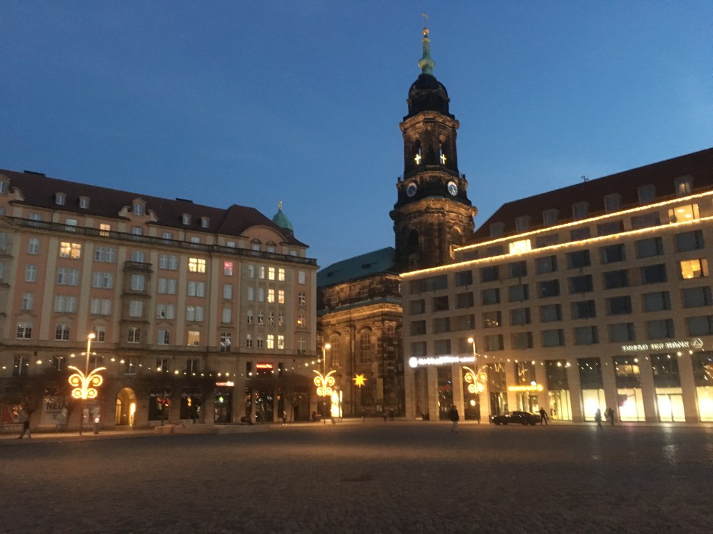 Nacht auf dem Altmarkt in Dresden