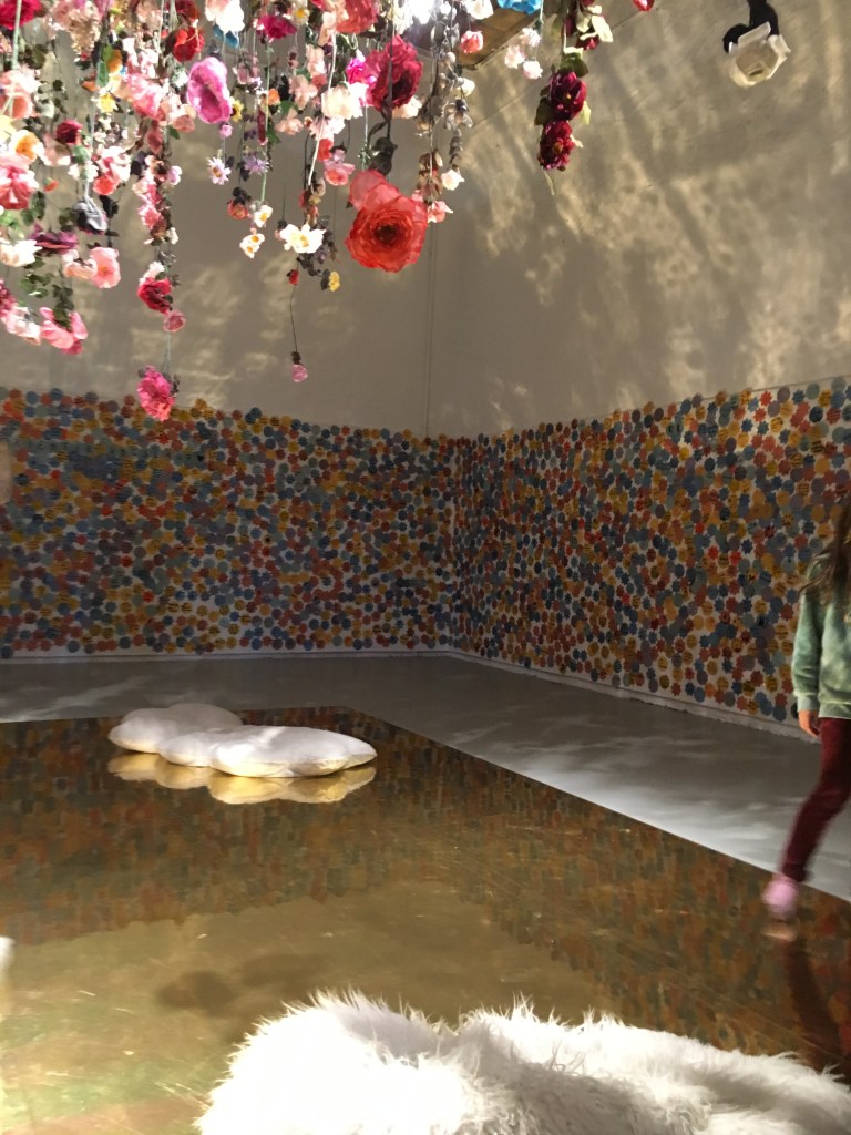 Kinder Biennale Kunstblumen