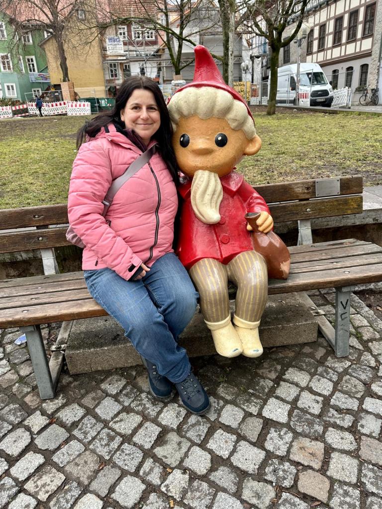 Frau mit dem Sandmännchen