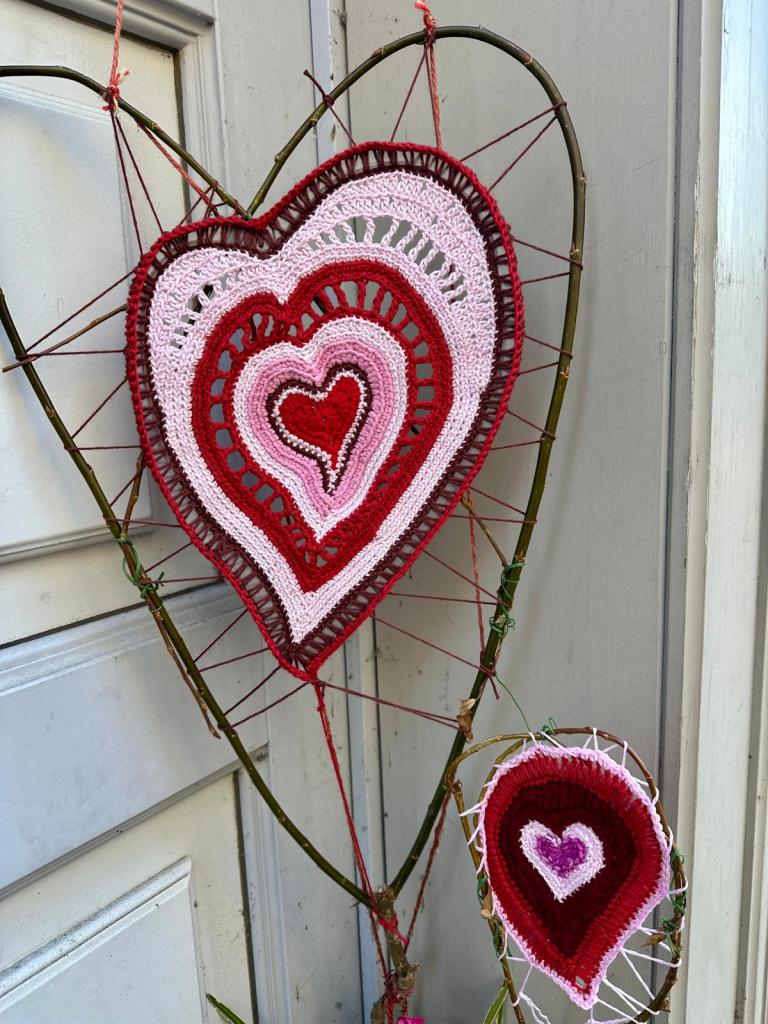 Gehäkelte Herzen